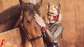 Tia Catsuits Girls Horse Latex Japanese - 1