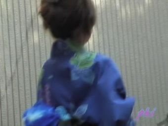 TheyDidntKnow Today's boob sharking victim is a cute girl in a kimono Milfzr - 2