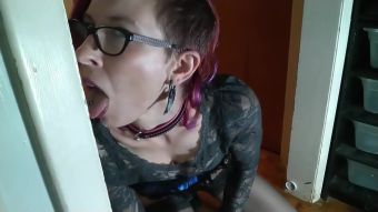 Missionary Porn 1 Toy For My Mouth And One Toy For My Pussy Omegle - 1