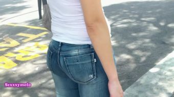 Brother Sister Slightly chubby bum in jeans caught on hidden camera Sesso - 1