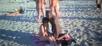 Footfetish More sex at the beach Perfect Pussy - 1